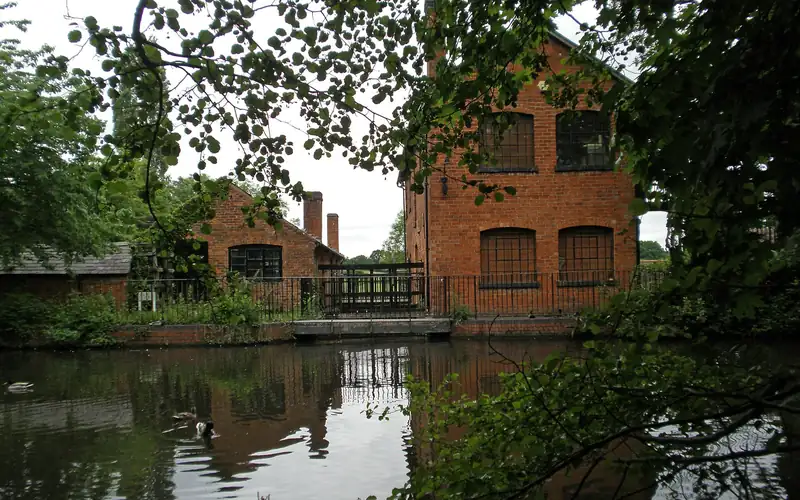 Surveyors in Redditch